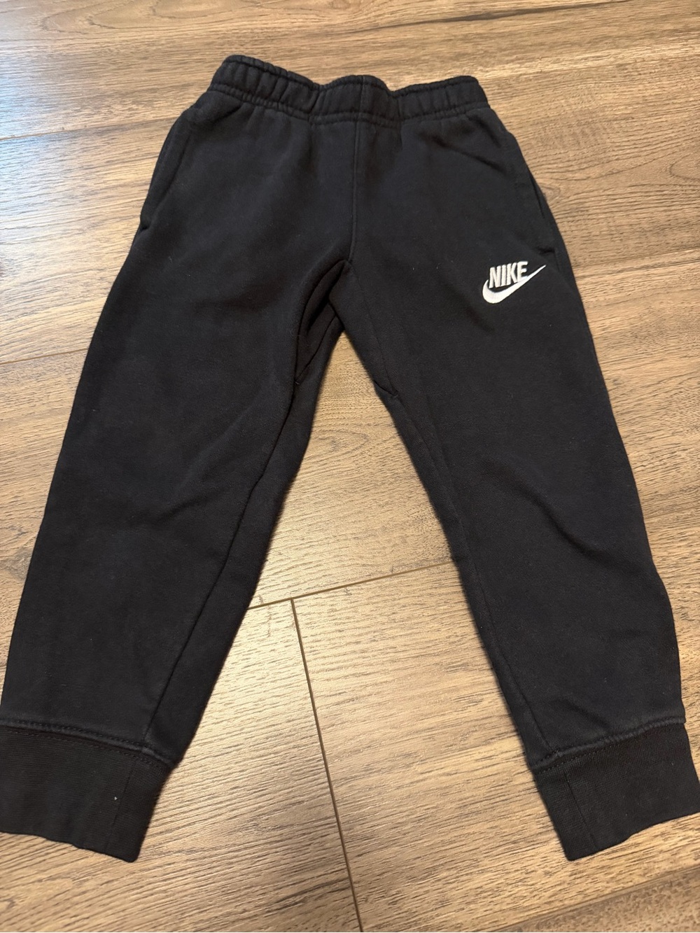 4T Nike sweatpants